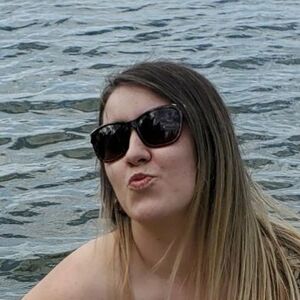 ABwife's nudes and profile