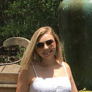Adrianna Gavazzi's nudes and profile