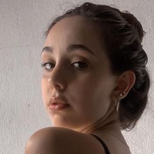 agusdigri's nudes and profile