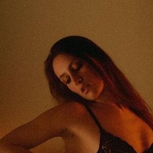 Aimée Pienschke's nudes and profile