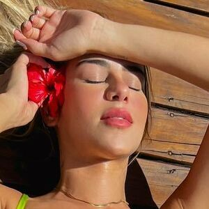 Alessandra Prado's nudes and profile
