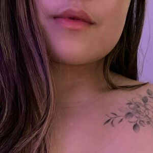 asianhunnybunny's nudes and profile