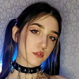 baby_and_dollyy's nudes and profile