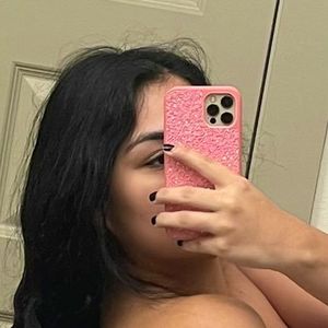 baebeexxx's nudes and profile