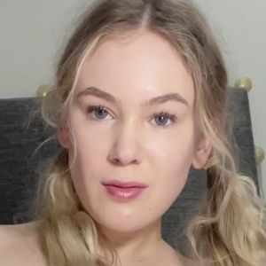 bethrwn's nudes and profile