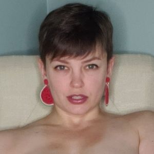 Bree Daniels's nudes and profile