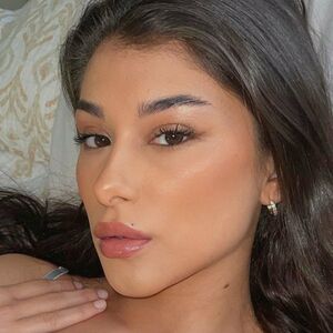 Brielle_alexandra's nudes and profile