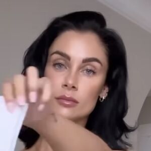 Cally Jane Beech's nudes and profile