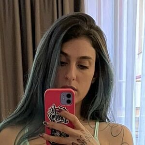 Camilla Leotta's nudes and profile