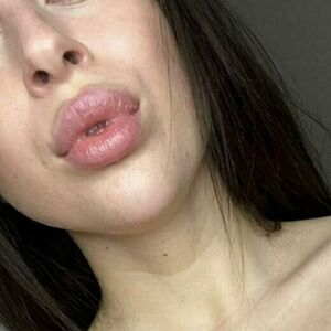 candycameron_free's nudes and profile