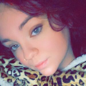 candymichelle69's nudes and profile