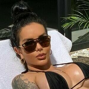Celeste Useche's nudes and profile