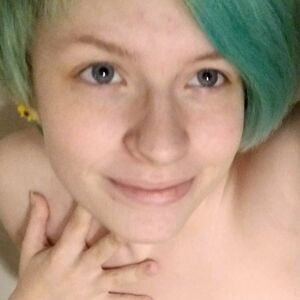 cinnamonmouse's nudes and profile