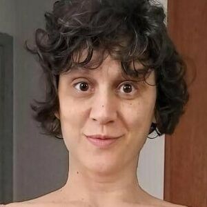 ClaireTheMilf's nudes and profile