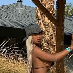 Clermont Twins's nudes and profile