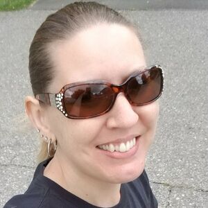 CougarQueen777's nudes and profile