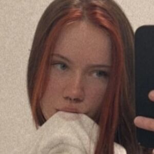 Cuteamaya's nudes and profile