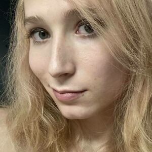 cutetrap10's nudes and profile