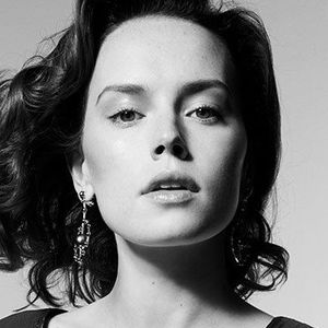 Daisy Ridley's nudes and profile
