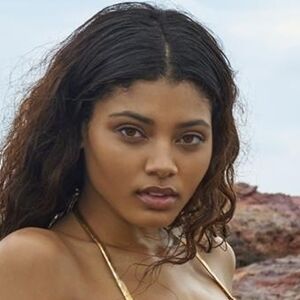 Danielle Herrington's nudes and profile