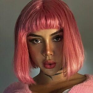 DElettraa's nudes and profile