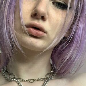 elara_luuv's nudes and profile