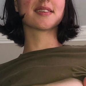 Emberflint's nudes and profile