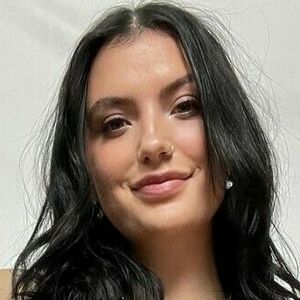 Emilysullivan's nudes and profile