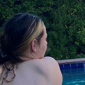 Emma Trotta's nudes and profile