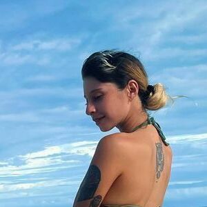 esencia_migrante's nudes and profile