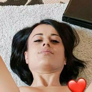 eve_tati's nudes and profile