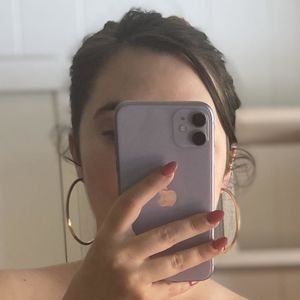 Evethesiren's nudes and profile