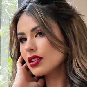 fabiolamartinezmr's nudes and profile