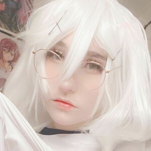 Feiirain's nudes and profile