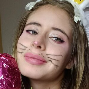 fetishmegan's nudes and profile