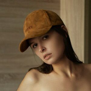 From Russia With Love's nudes and profile