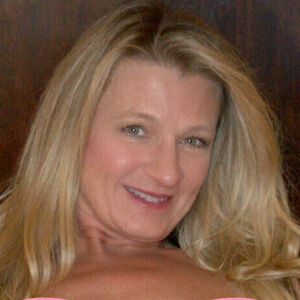 fun_lovin_kitkat's nudes and profile