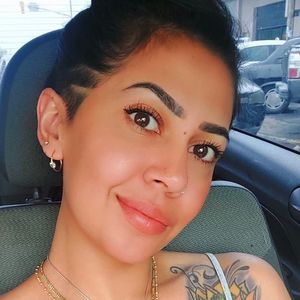 Gloria Gonzalez's nudes and profile