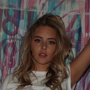 Hassie Harrison