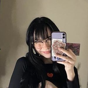 Hexmami's nudes and profile