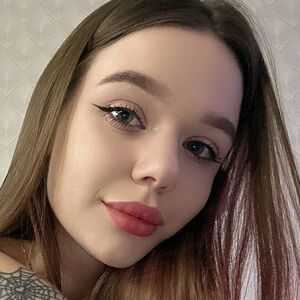 ho11y_girl's nudes and profile