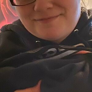 icravedick's nudes and profile