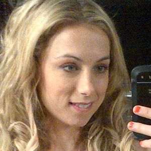 Iliza Shlesinger's nudes and profile