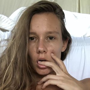 immiraira's nudes and profile