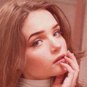 Jacqueline Osmond's nudes and profile