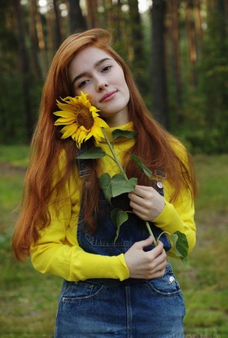 Jia Lissa's nudes and profile