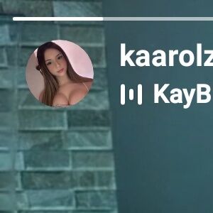 kaarolzx's nudes and profile