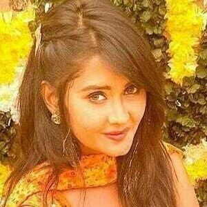 Kanchi Singh's nudes and profile