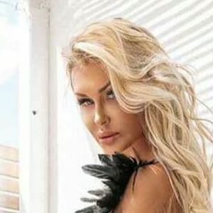 Karolina Gomza's nudes and profile