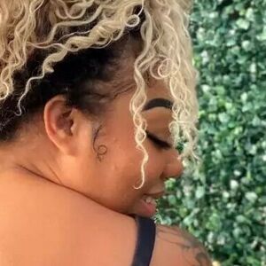 Kaylanne Reis's nudes and profile